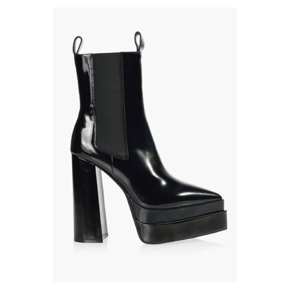 Browns Shoes - 🏷️ SOLD • BROWNS • B2 Bowden Platform Boots in Black • 5